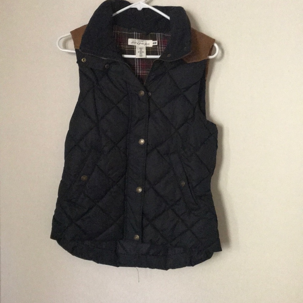 H&M VEST ❤️🔥🔥🆕🆕🆕